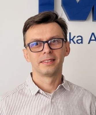 Tomasz Rygiel with Professor title